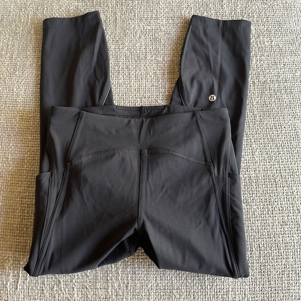 LIKE NEW LULULEMON Leggings! - Picture 8 of 11